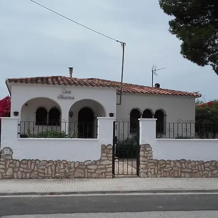 Geraeumiges, Strandnahes Mit Garten Holiday home