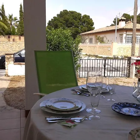Holiday home Geraeumiges, Strandnahes Mit Garten